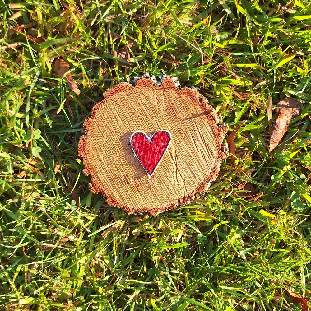 Red heart patch